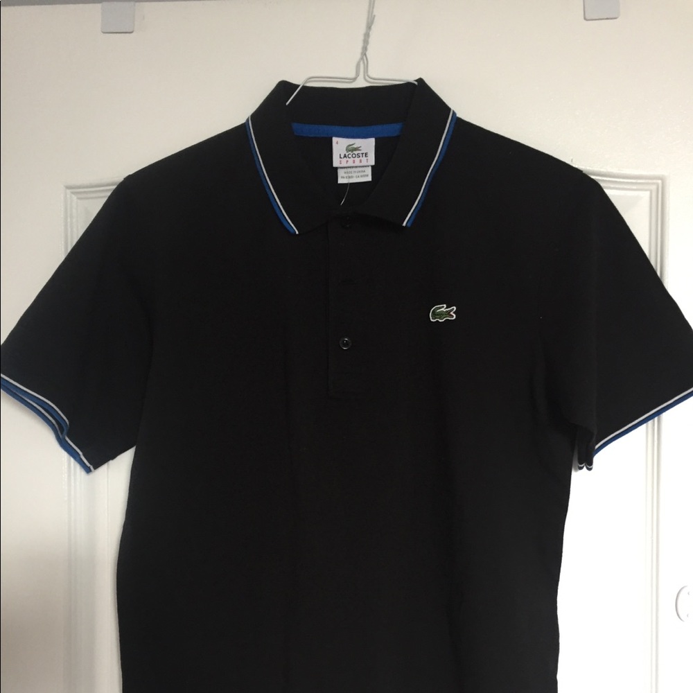 "NEW" Lacoste Mens size 4/S
